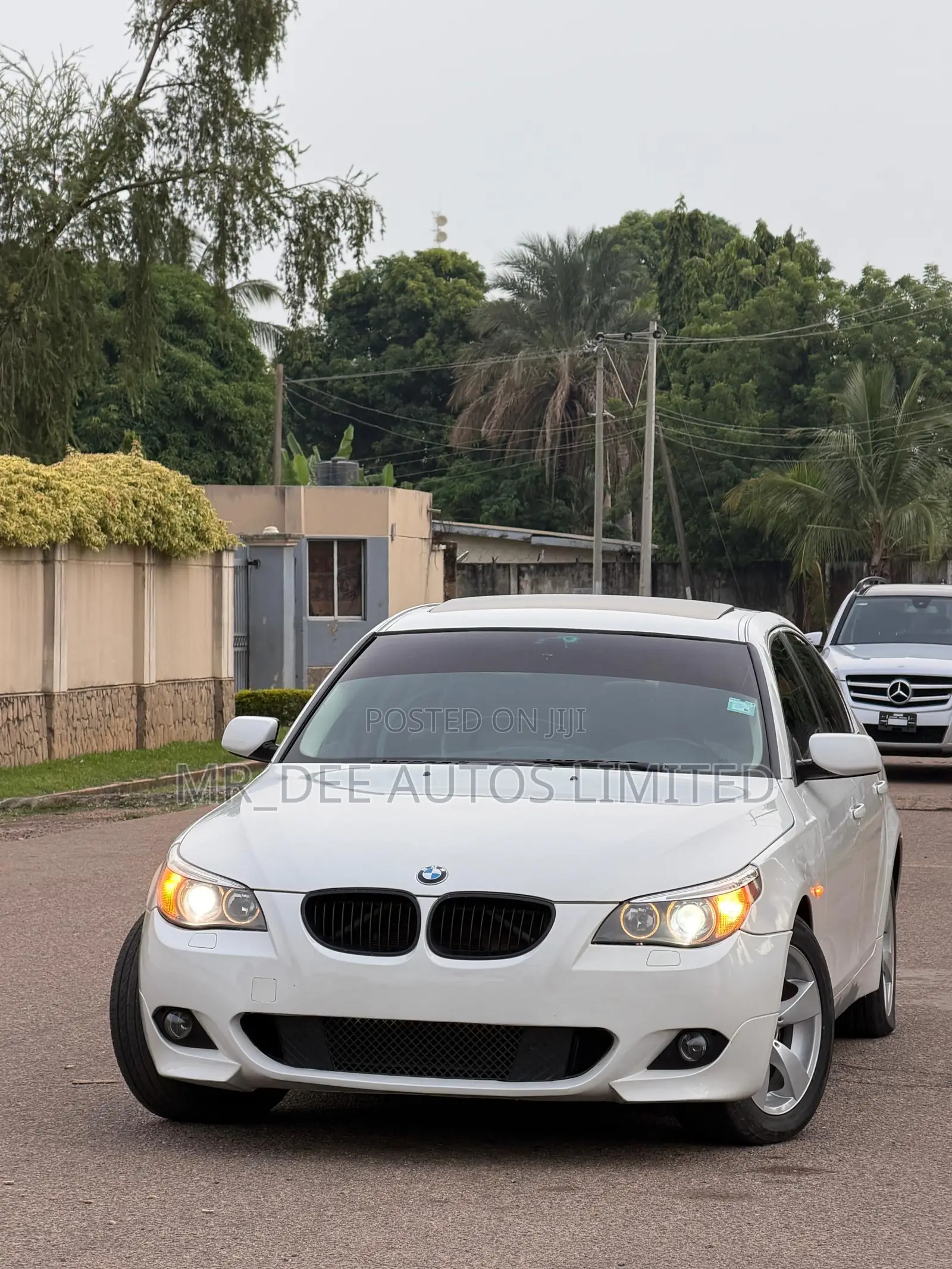 BMW 530i 2008 White