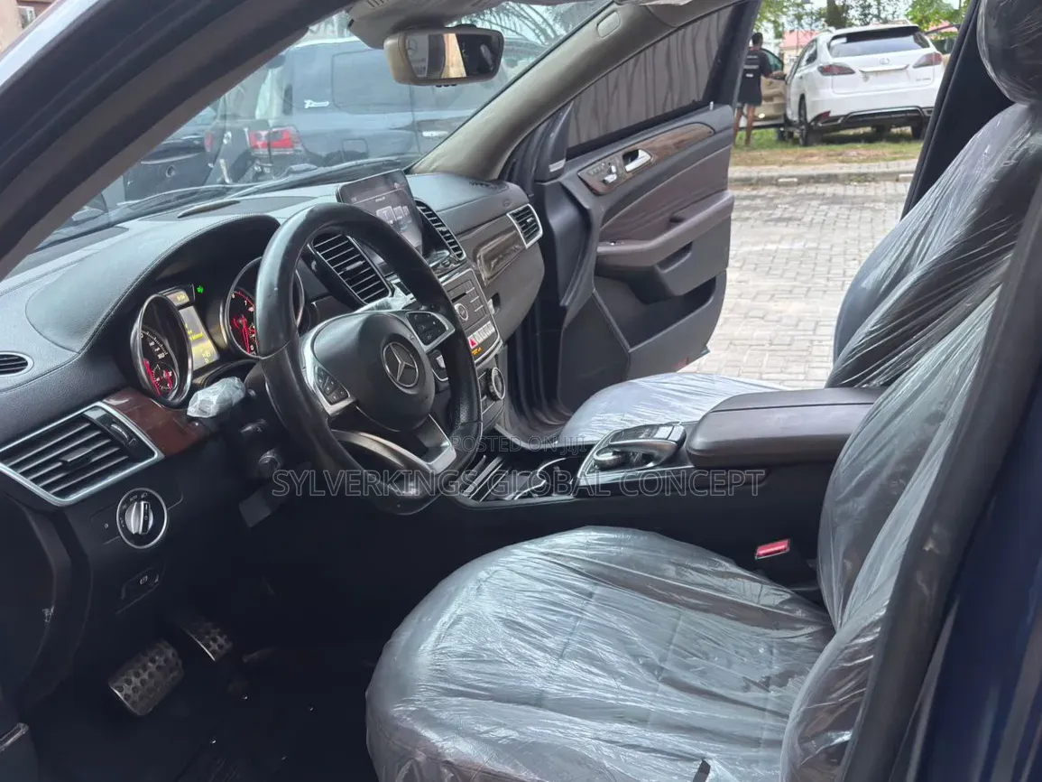 Mercedes-Benz GLE-Class 2017 Blue