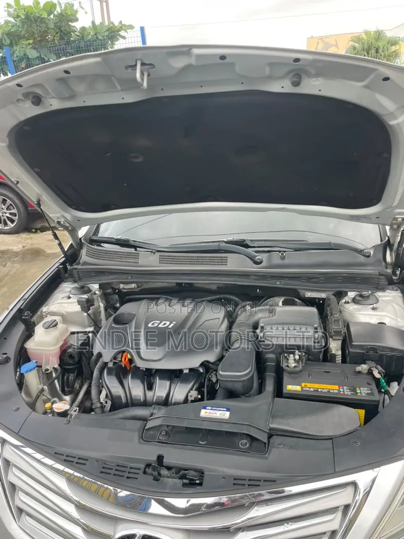 Hyundai Grandeur 2013 Silver