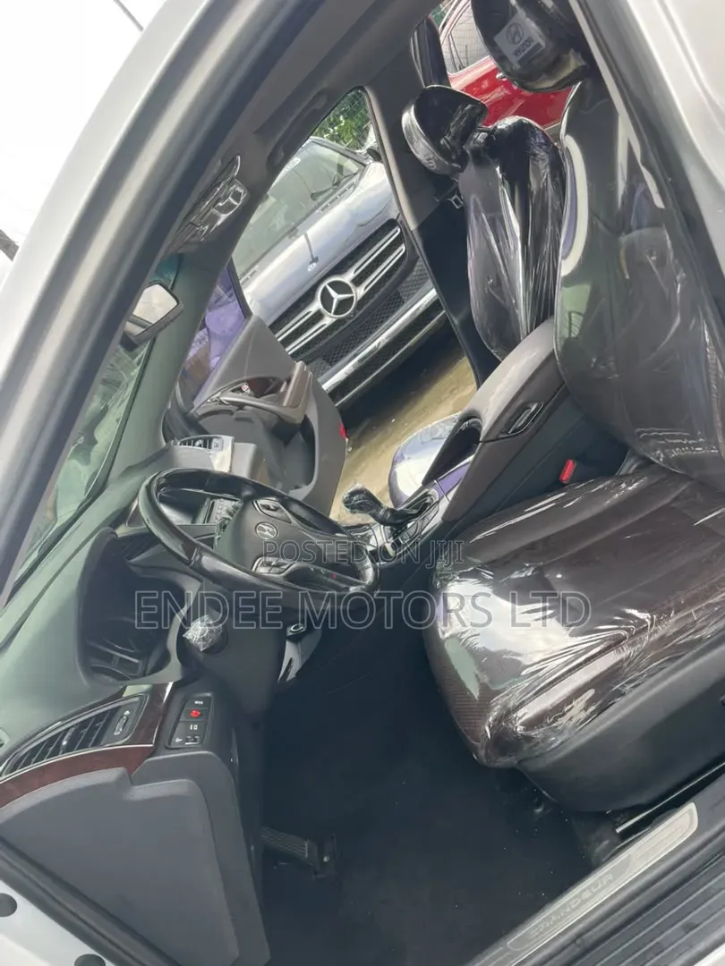 Hyundai Grandeur 2013 Silver