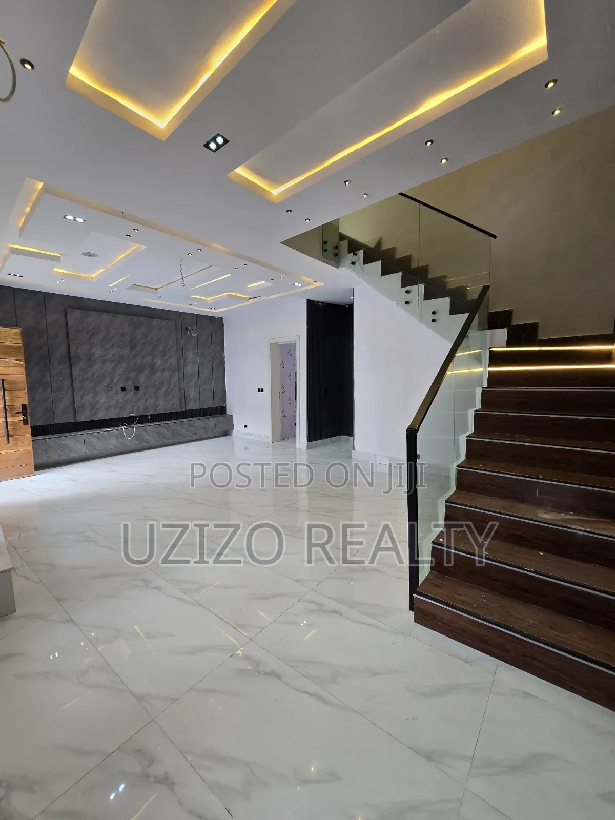 4bdrm Townhouse/Terrace in Thomas Estate for sale