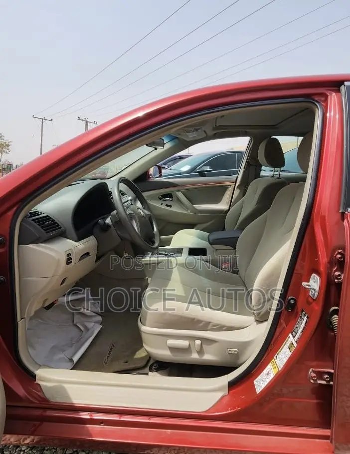 Toyota Camry LE 4dr Sedan (2.4L 4cyl 5A) 2009 Red