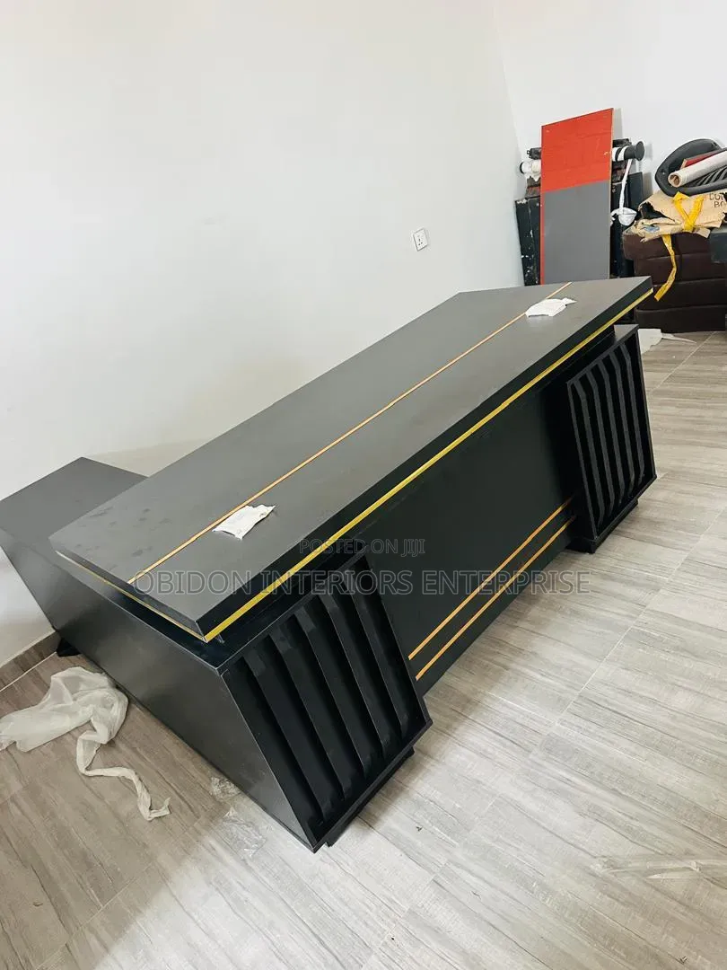 Executive Quality Office Table 1.4 Meter