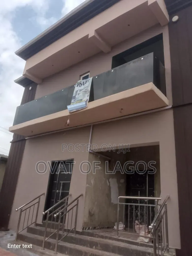 2bdrm Apartment in Kola, Oke-Odo for rent
