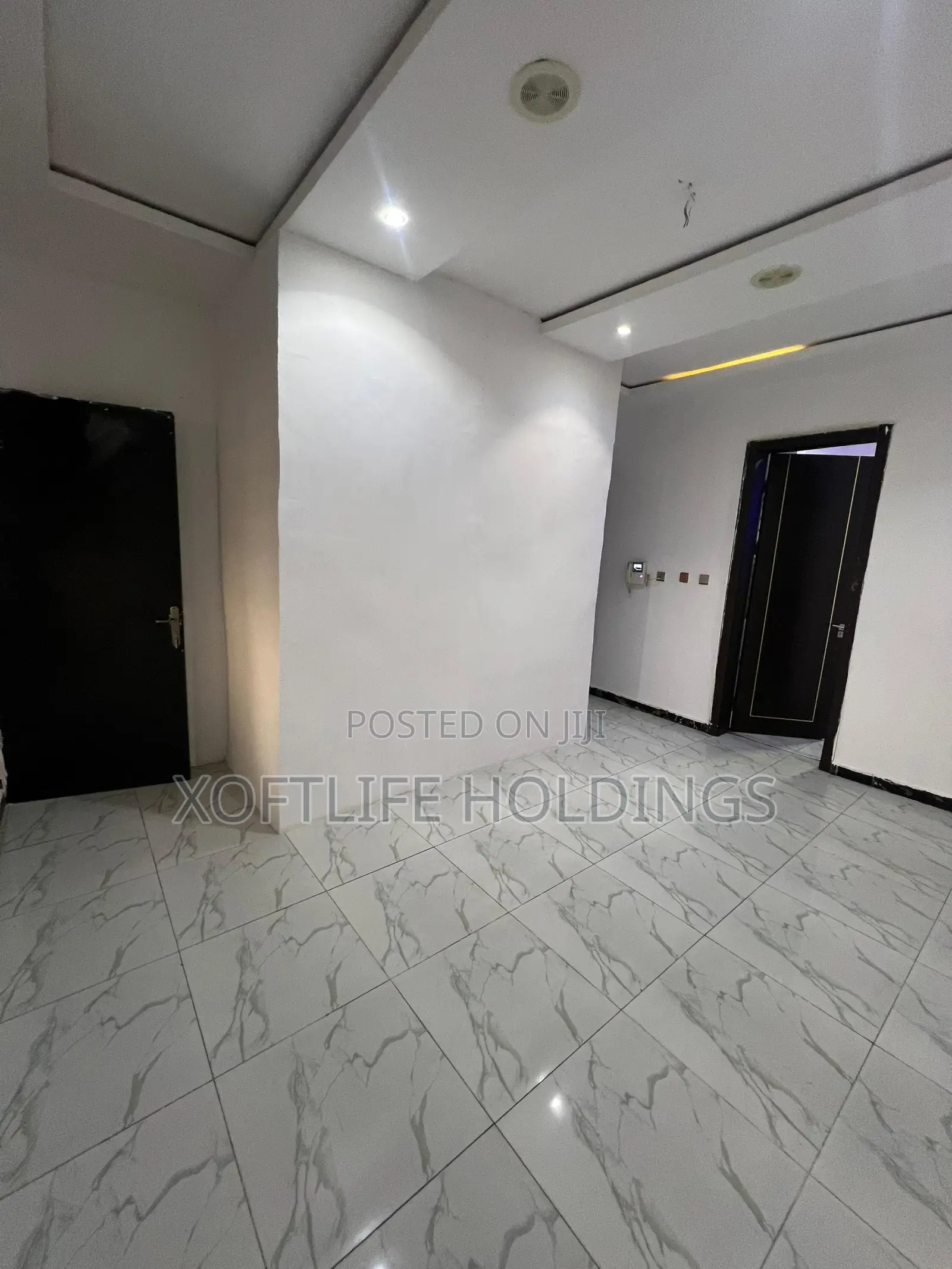 Mini Flat in Ikate for rent
