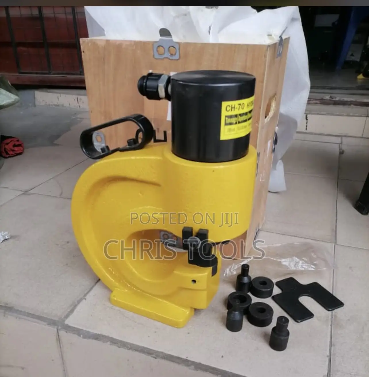 Hydraulic Hole Punching Machine 35 Ton
