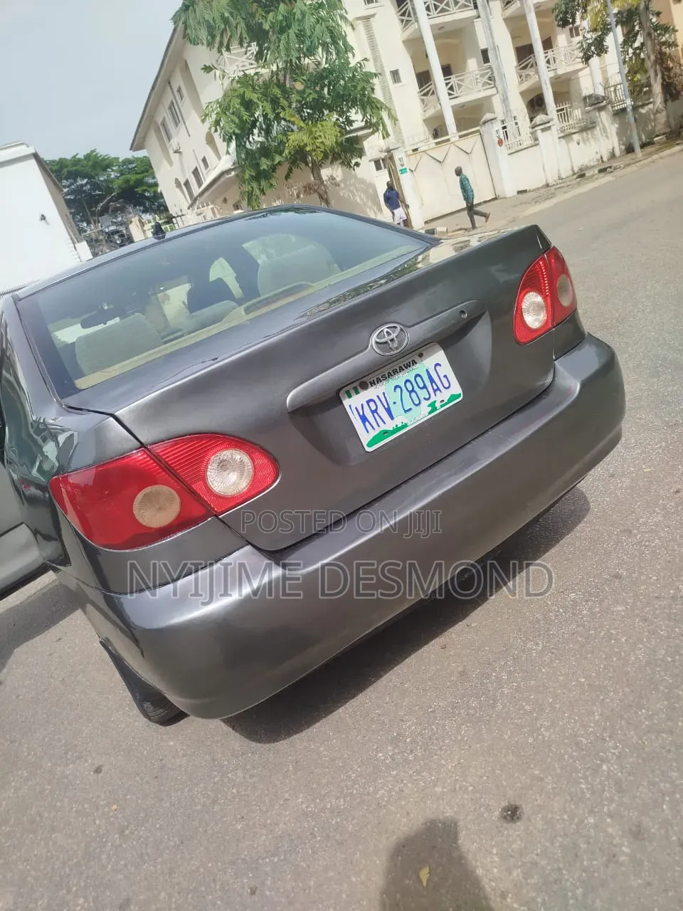 Toyota Corolla LE 2005 Gray