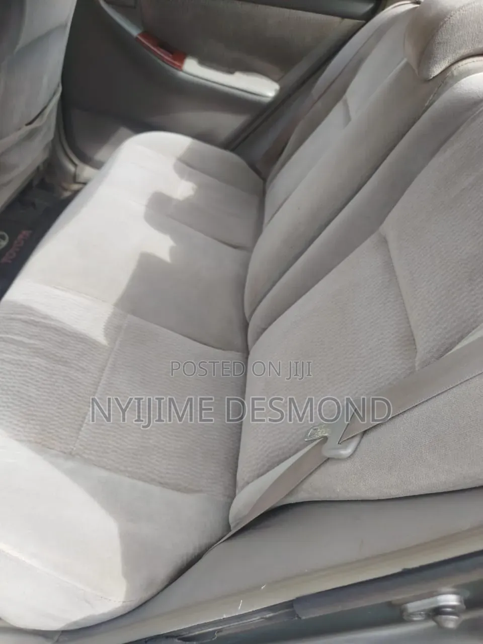 Toyota Corolla LE 2005 Gray
