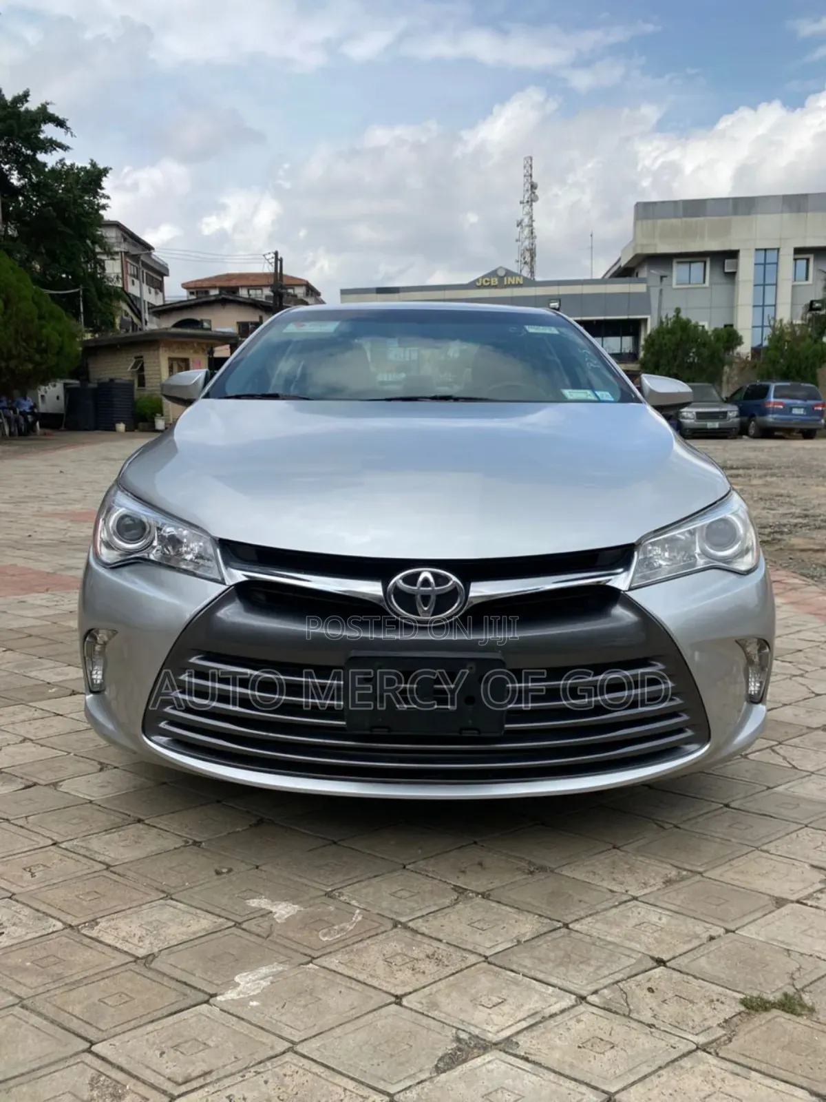 Toyota Camry LE 4dr Sedan (2.5L 4cyl 6A) 2016 Silver