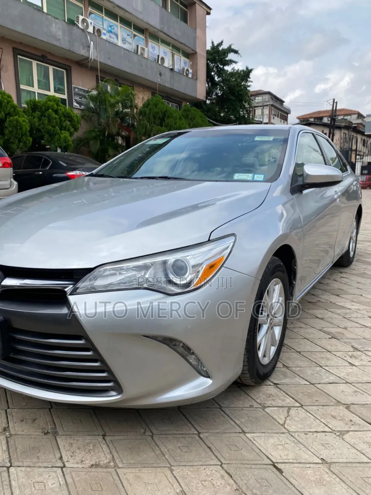 Toyota Camry LE 4dr Sedan (2.5L 4cyl 6A) 2016 Silver