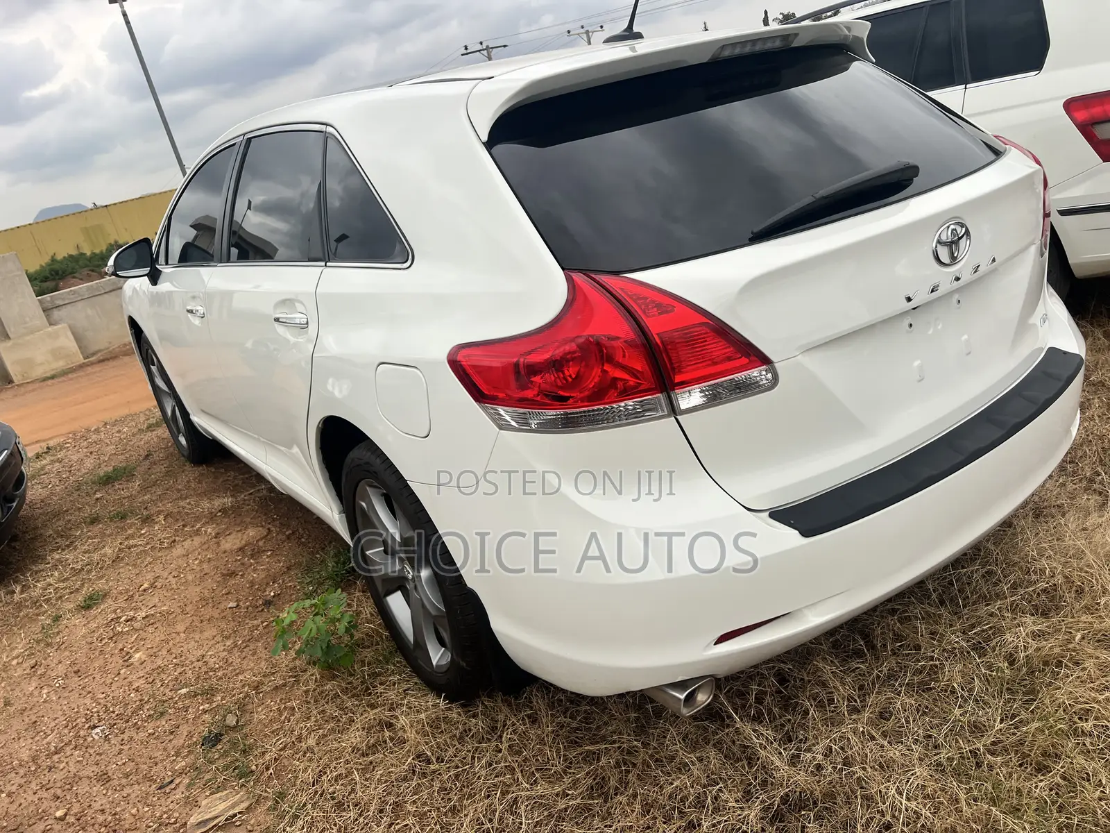 Toyota Venza 2011 White