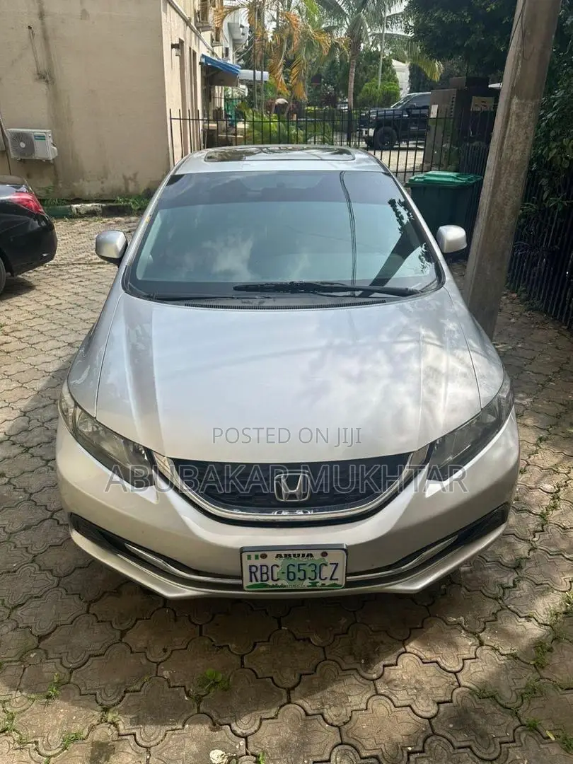 Honda Civic EX 4dr Sedan (1.8L 4cyl CVT) 2014 Silver