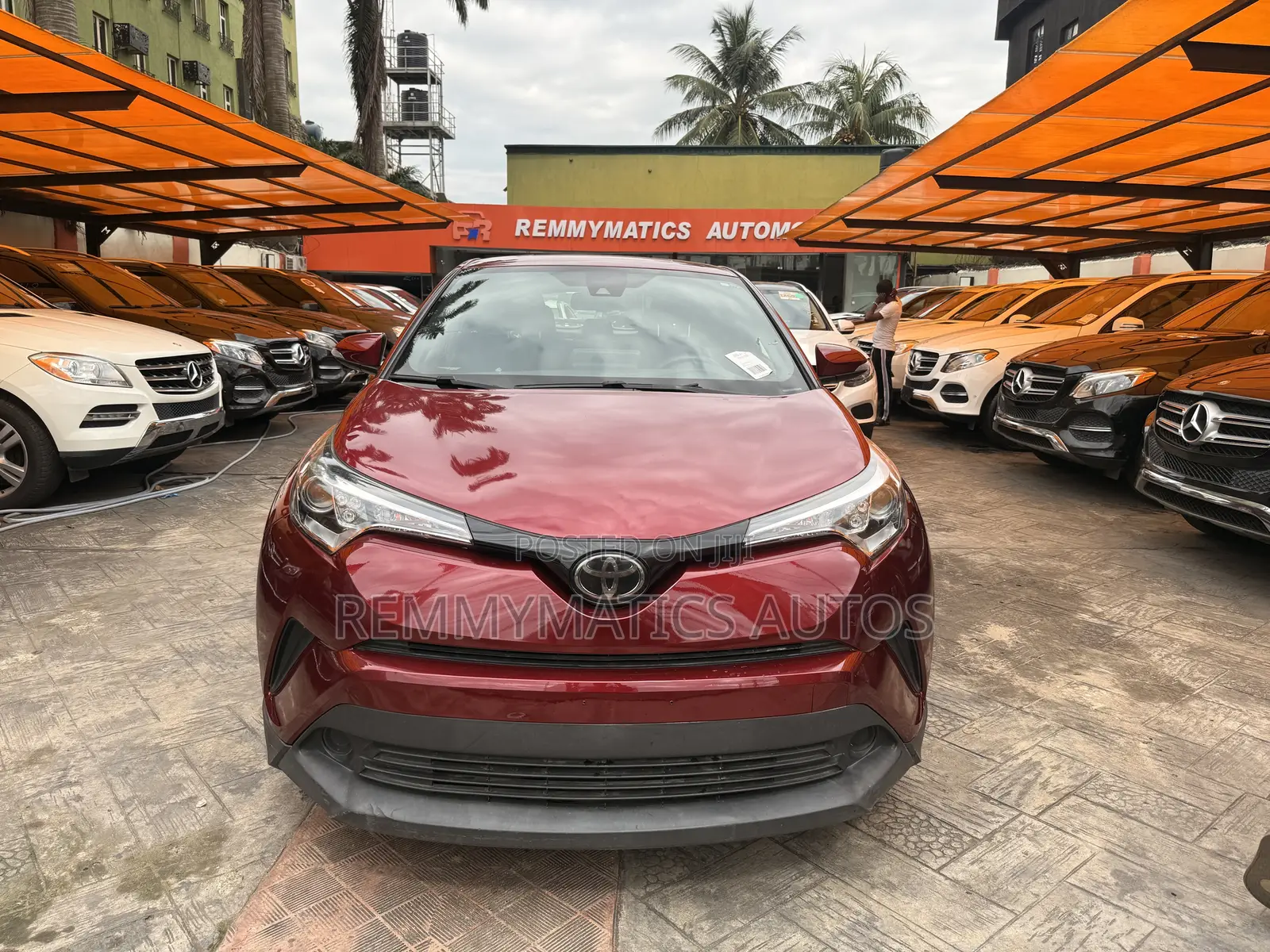Toyota C-HR 2019 Red