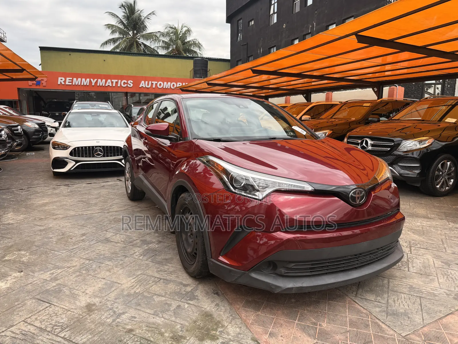 Toyota C-HR 2019 Red