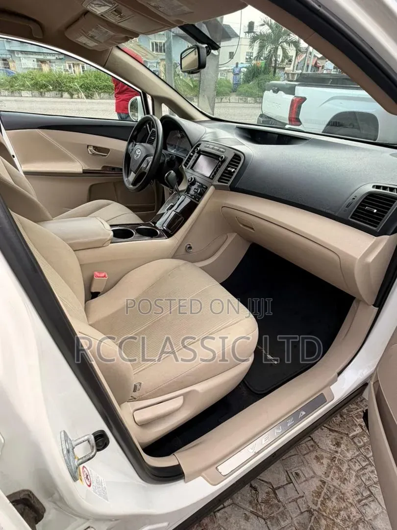 Toyota Venza 2014 White