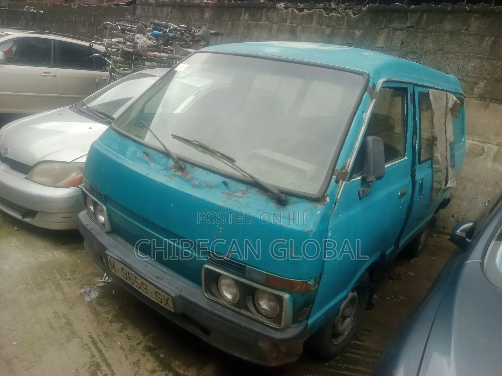 Nissan Vanette 1999 Green