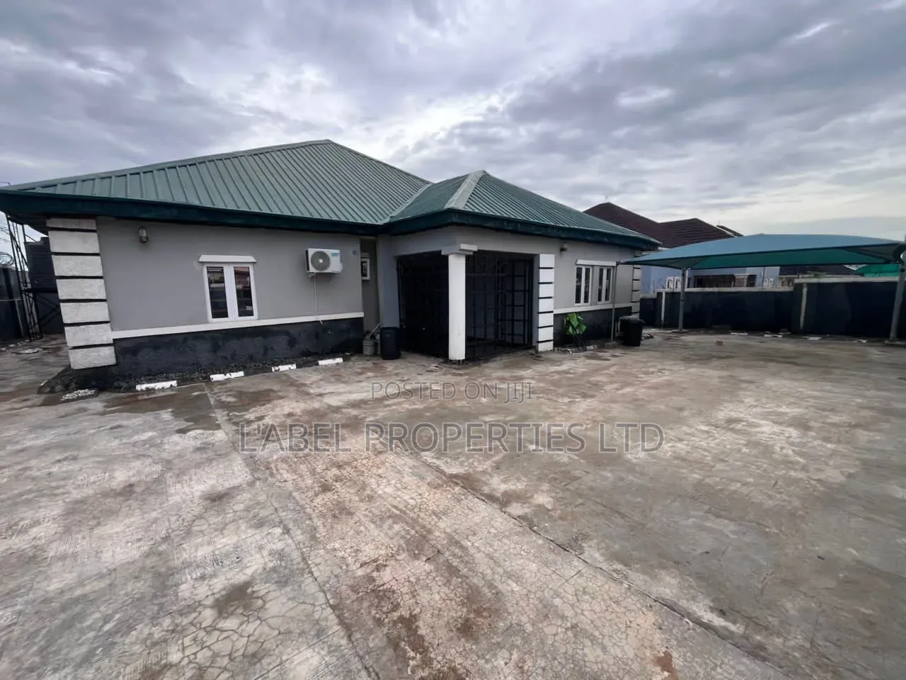 Furnished 3bdrm Bungalow in Cityview Estate for rent