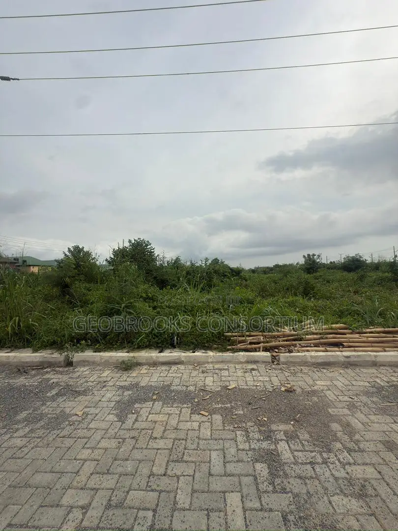 Premium Residential 578sqm for Sale – Park Manor Estate, Samonda.