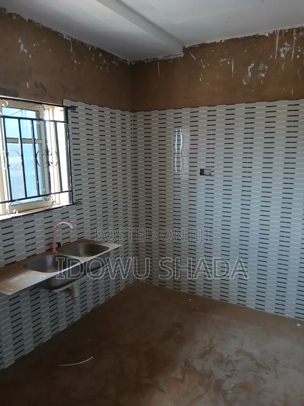 Mini Flat in Off Hospital Road, Shimawa for rent