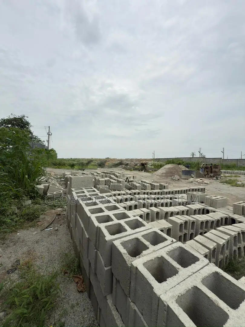 Premium 2,420sqm Commercial Land In Samonda, Ibadan