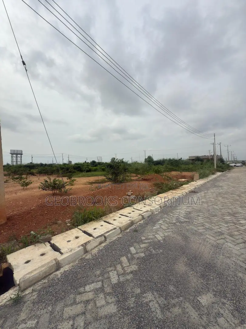Premium 1,089sqm Dry Residential Land in Park Manor Estate, Samonda