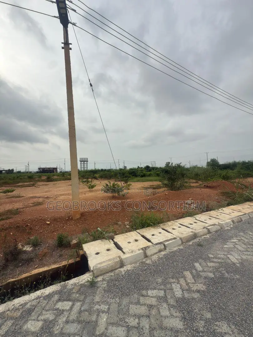 Premium 1,089sqm Dry Residential Land in Park Manor Estate, Samonda