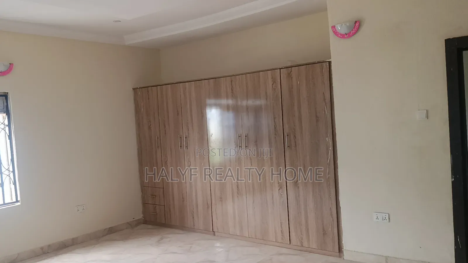 5bdrm Duplex in River Park, Sabon Lugbe for rent