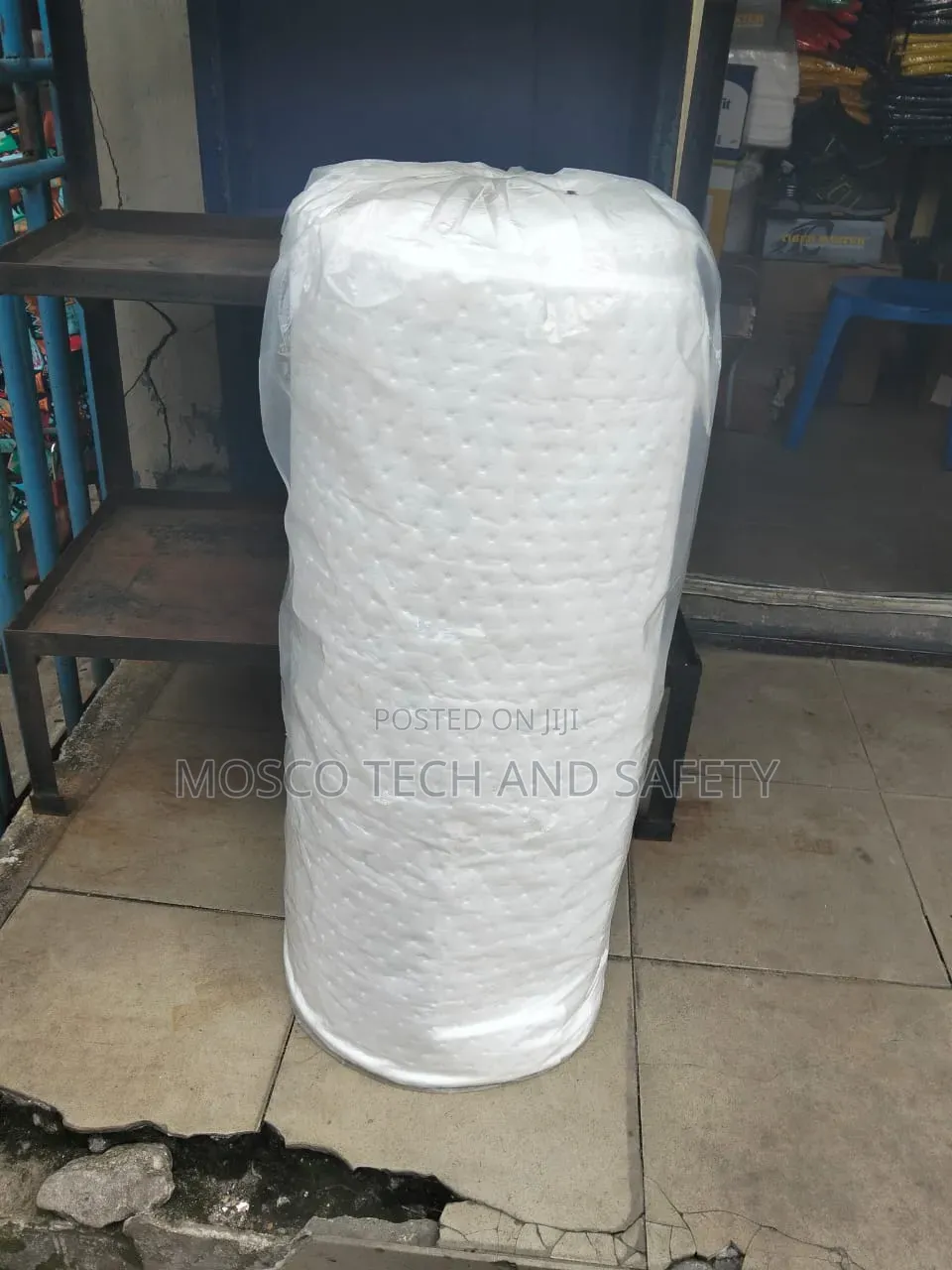 Heavy-duty Oil Absorbent Roll For Spill Cleanup