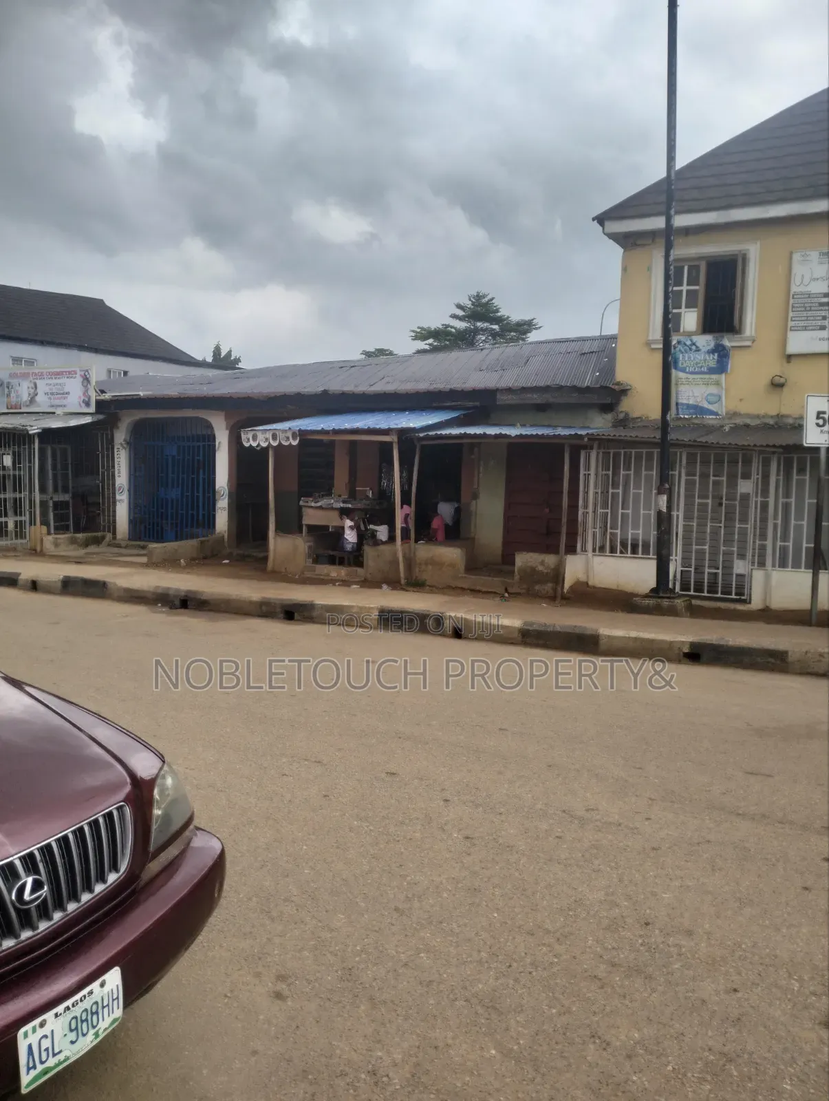 Commercial Land Along the Major Rd, With Shops at Akesan