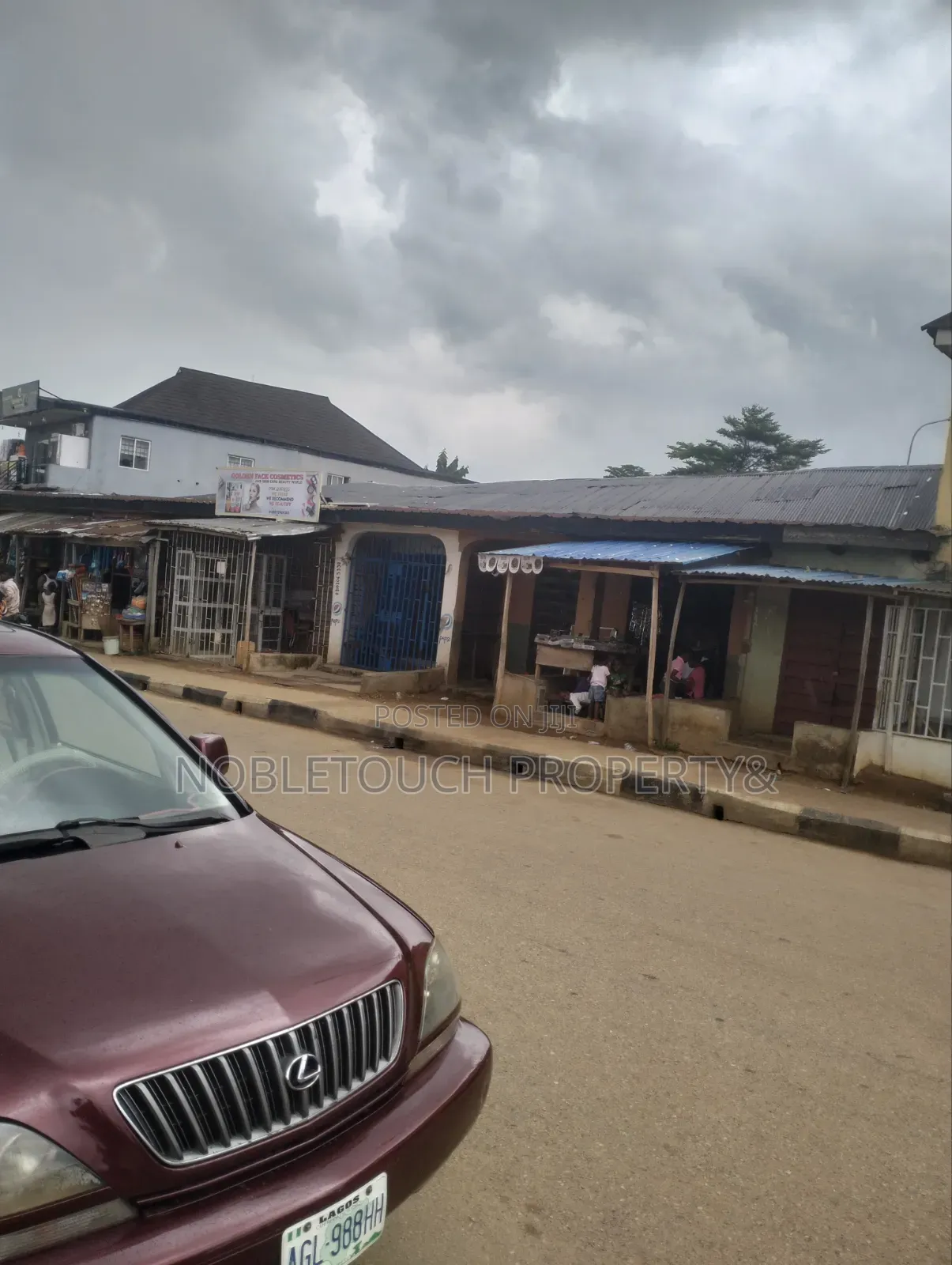 Commercial Land Along the Major Rd, With Shops at Akesan