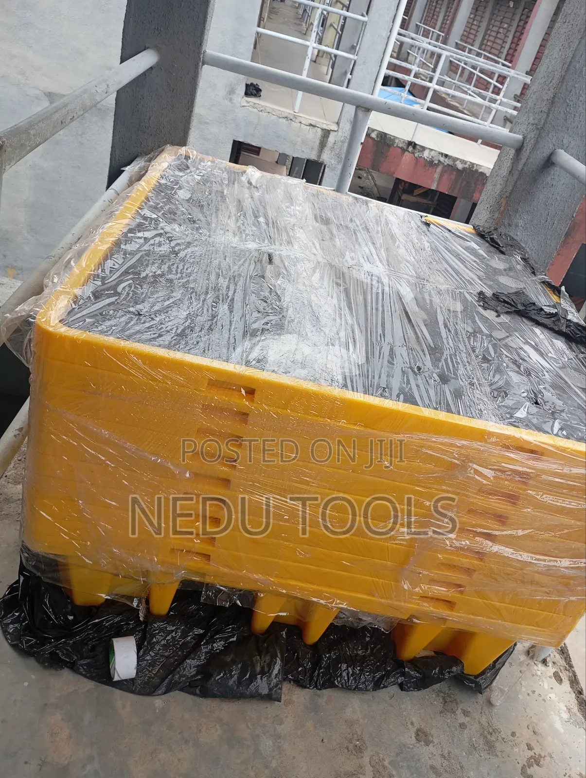 Oil Spill Pallet 4 Drum