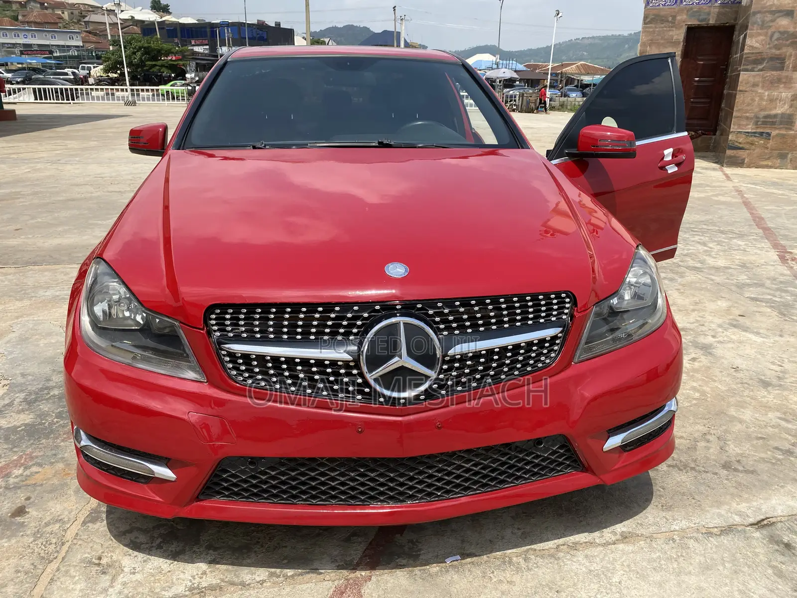 Mercedes-Benz C250 2013 Red