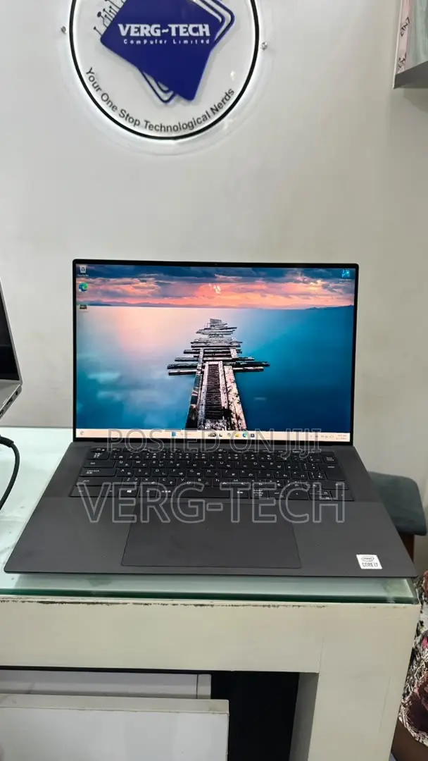 Laptop Dell Precision 5550 16GB Intel Core i7 SSD 512GB