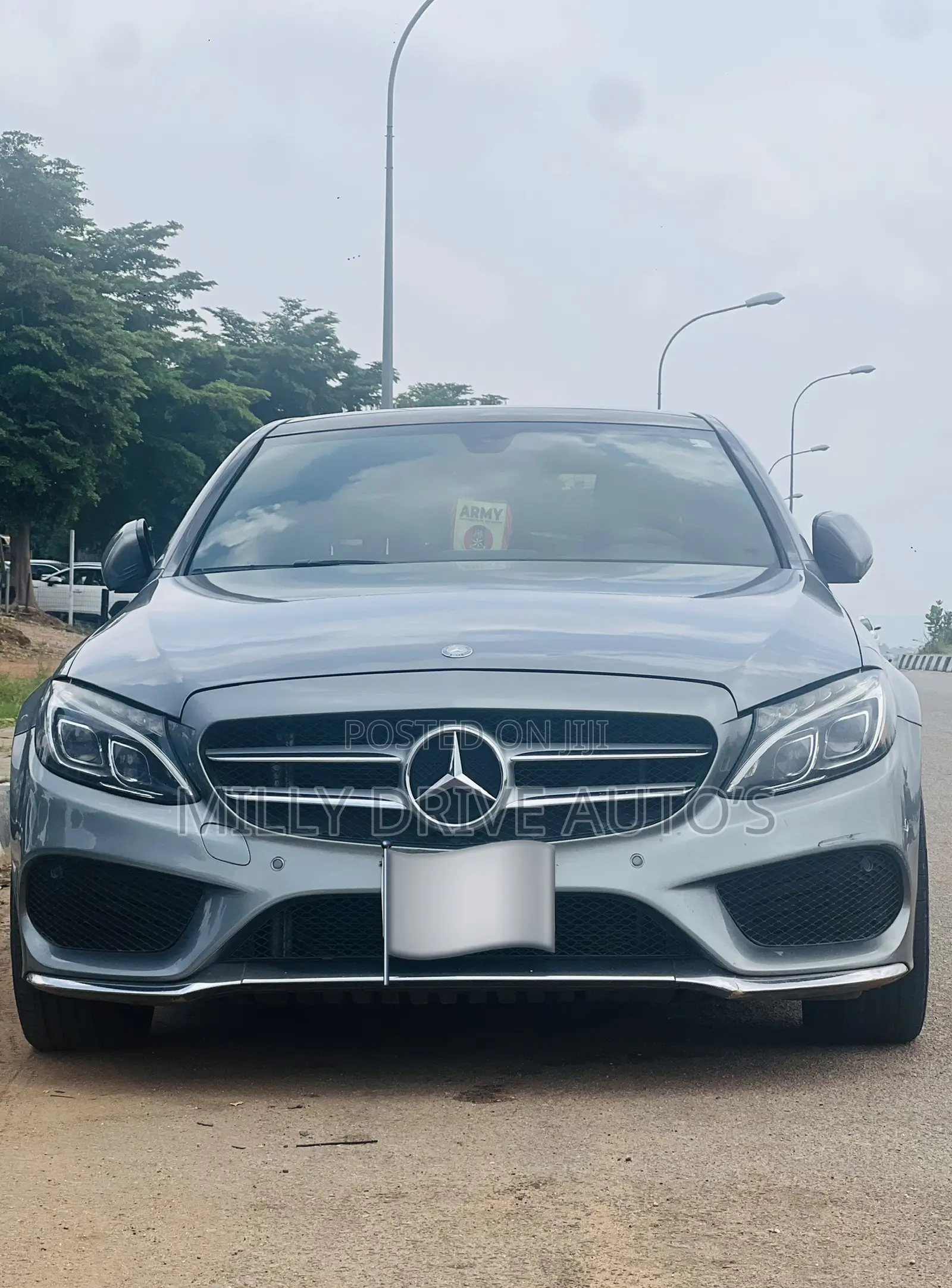 Mercedes-Benz C400 4Matic AWD Sedan (3.0L V6 7A) 2015 Gray