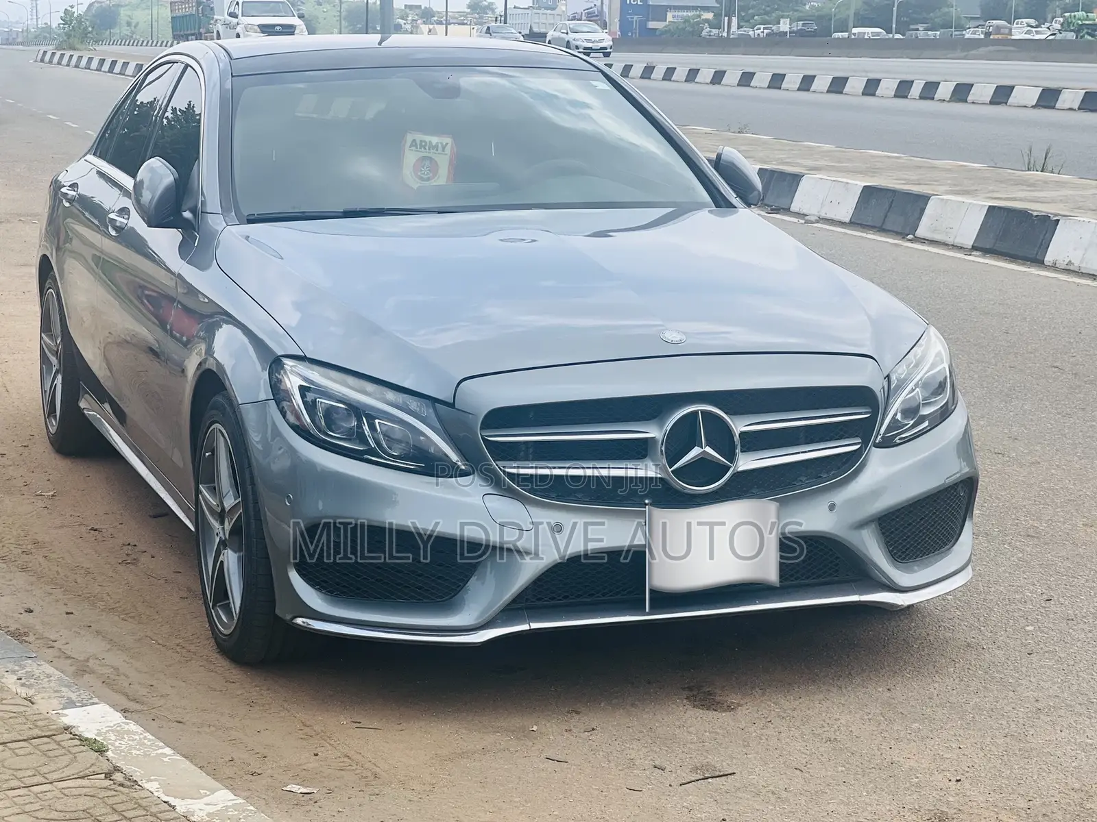 Mercedes-Benz C400 4Matic AWD Sedan (3.0L V6 7A) 2015 Gray