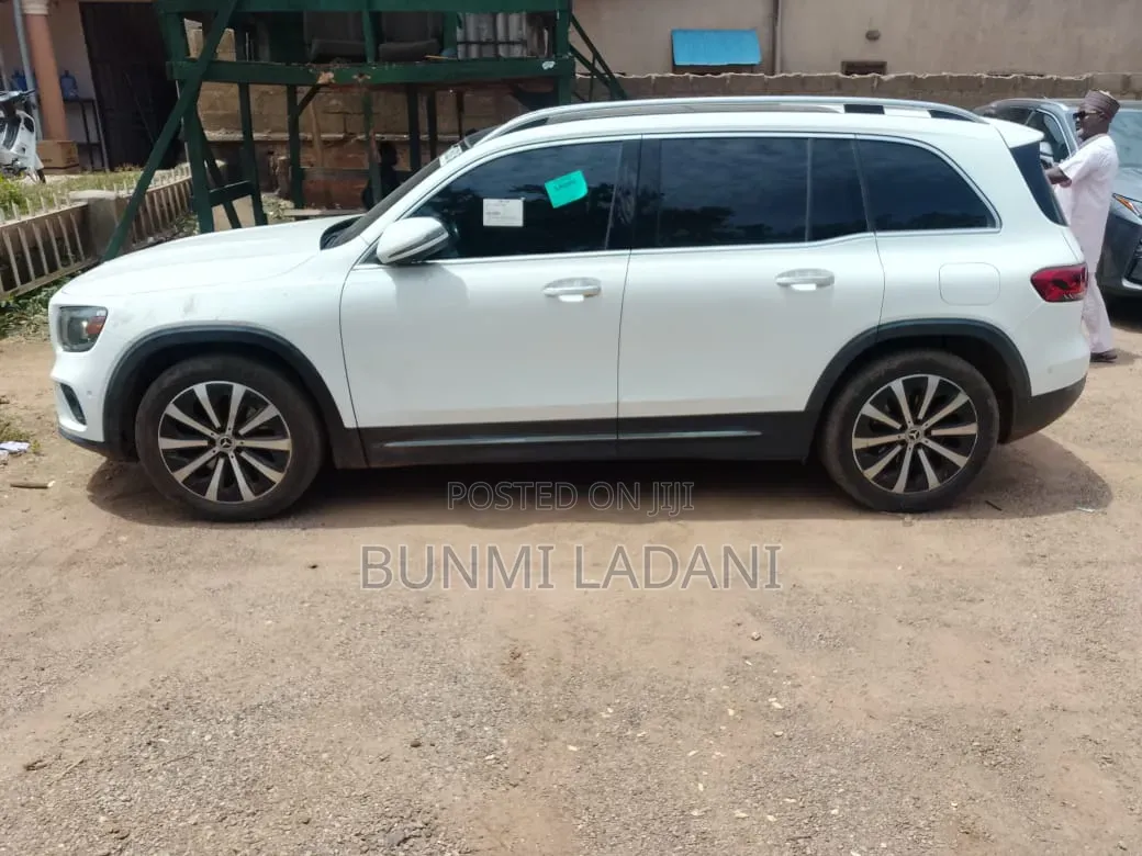 Mercedes-Benz GLB-Class 2020 White