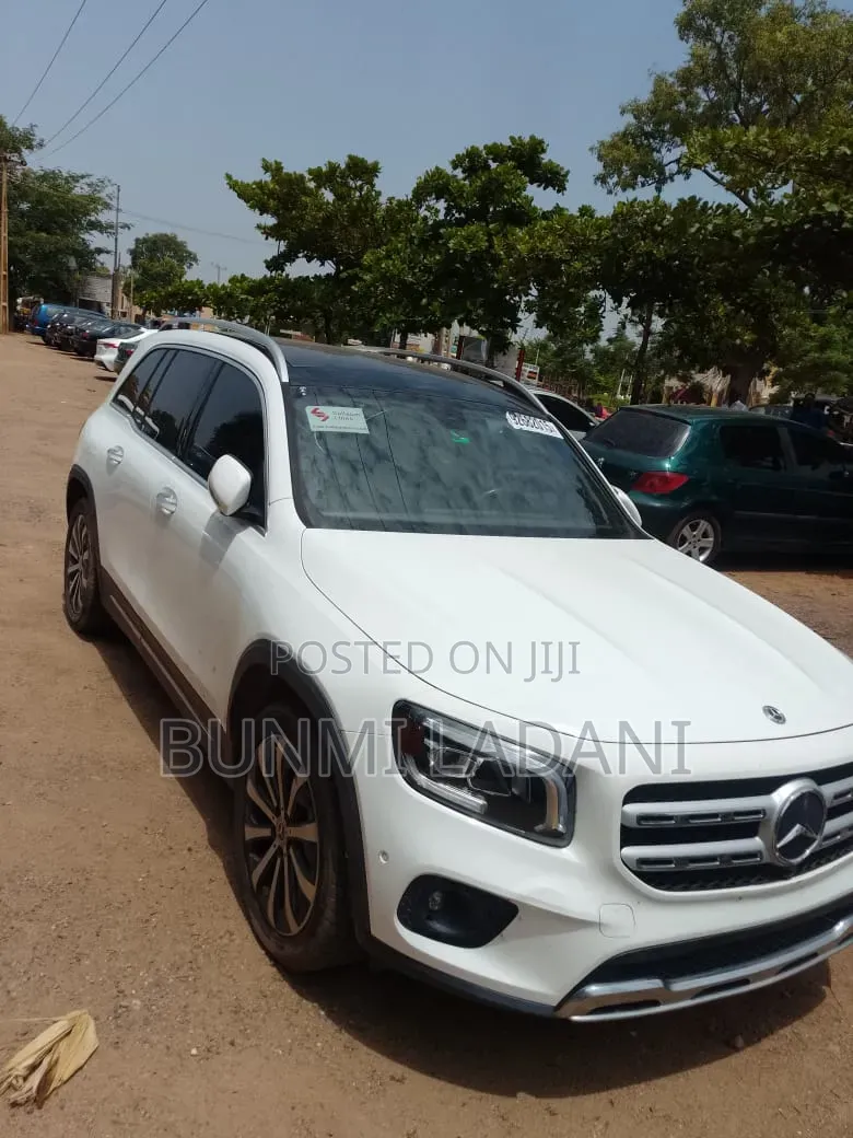 Mercedes-Benz GLB-Class 2020 White