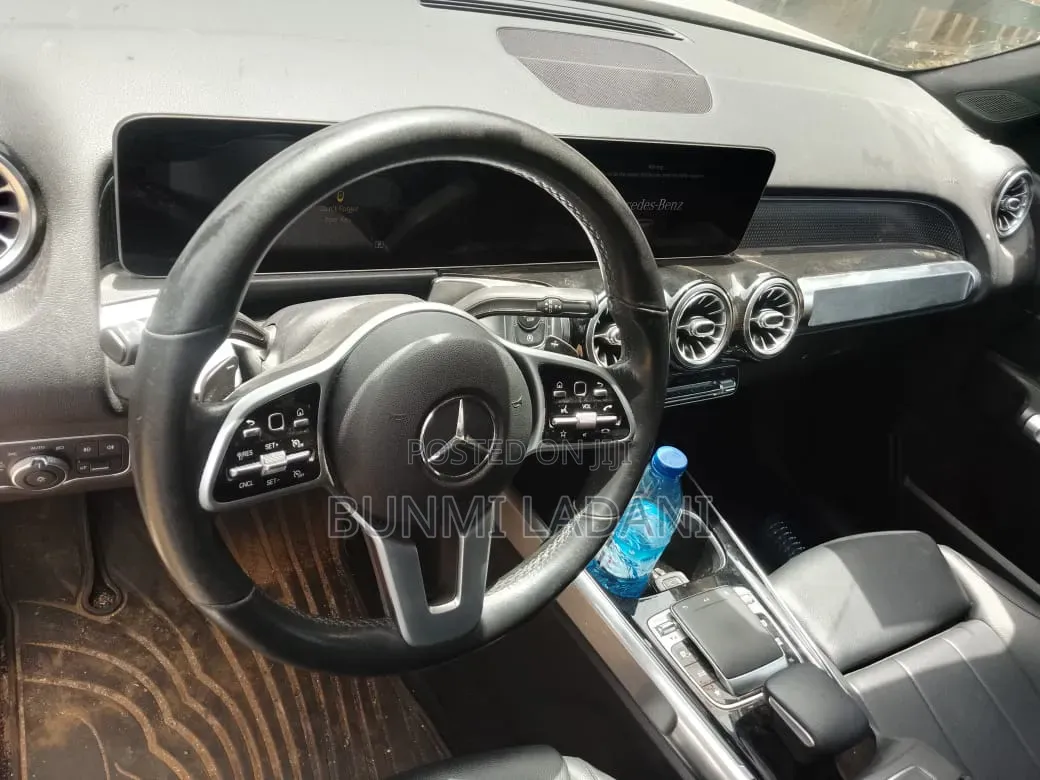 Mercedes-Benz GLB-Class 2020 White