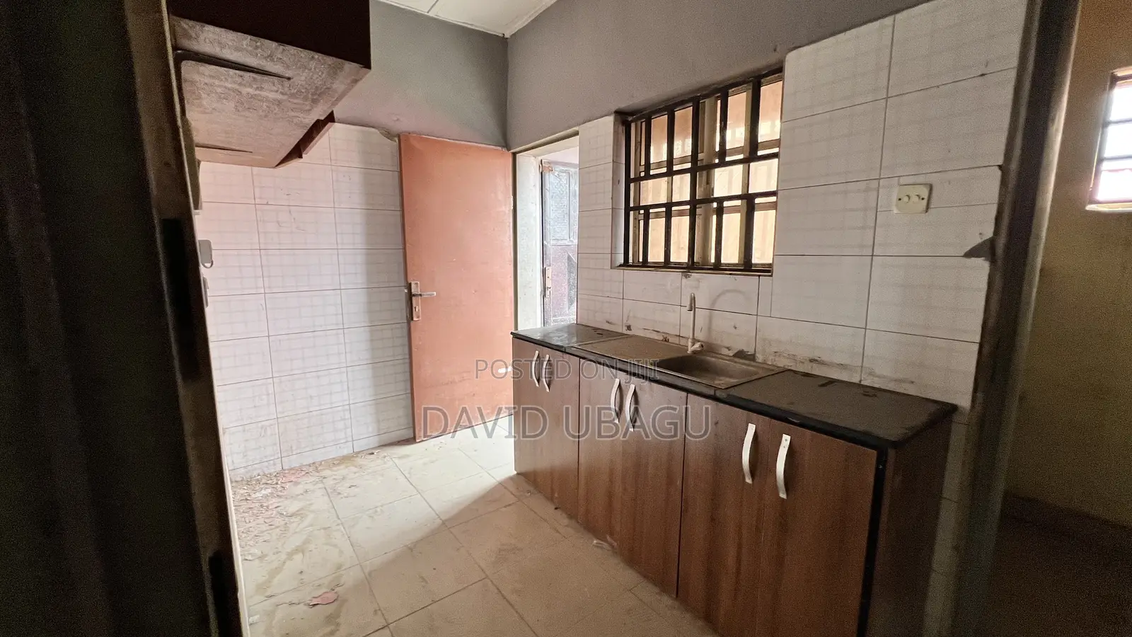2bdrm Block of Flats in Shantui Accessory, Kubwa for rent