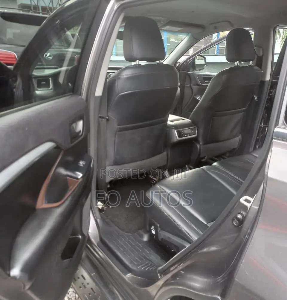 Toyota Highlander 2016 Gray