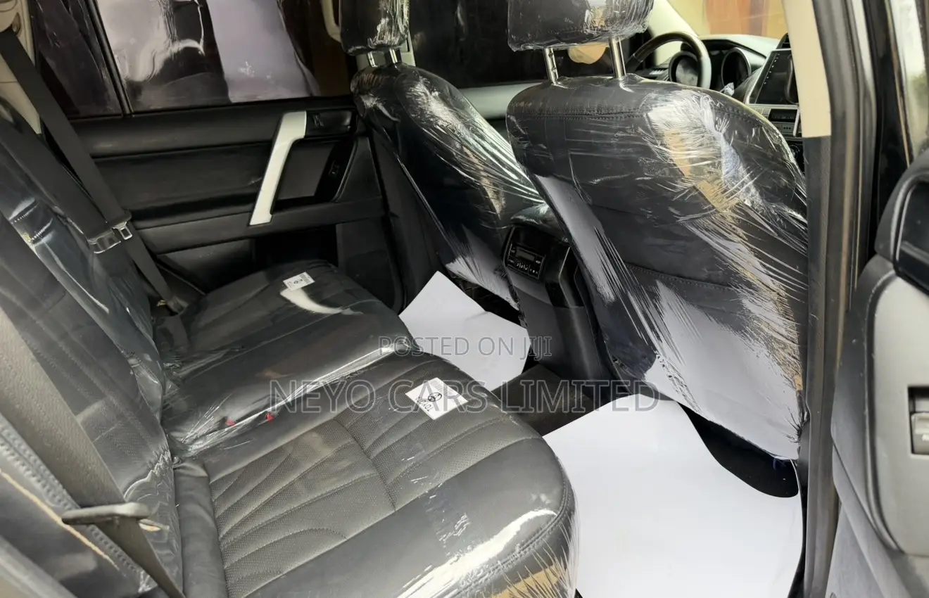 Toyota Land Cruiser Prado 2.7 VVT-i 2014 Black