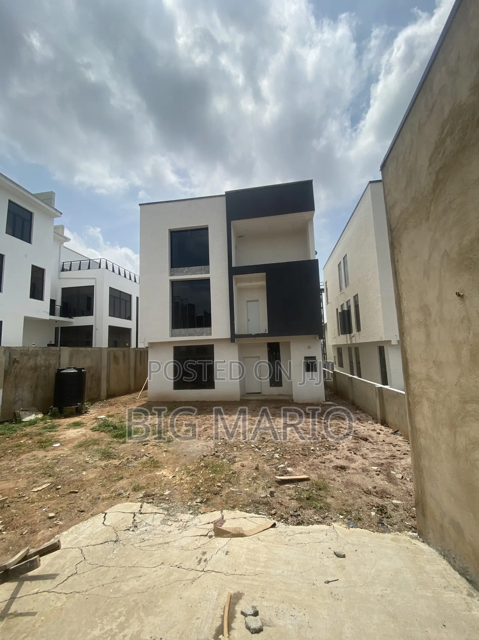5 Bedroom Fully Detached Duplex With A Bq For Sale In Asokoro Main