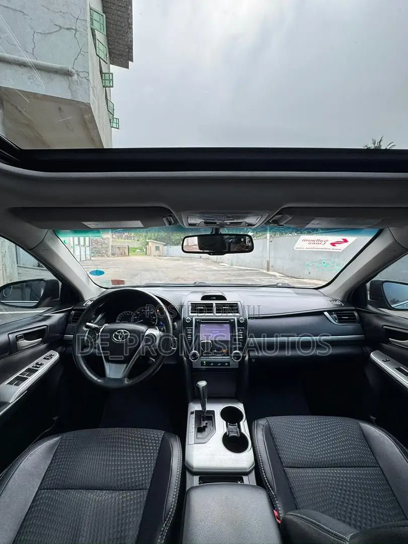 Toyota Camry 2014 Gray
