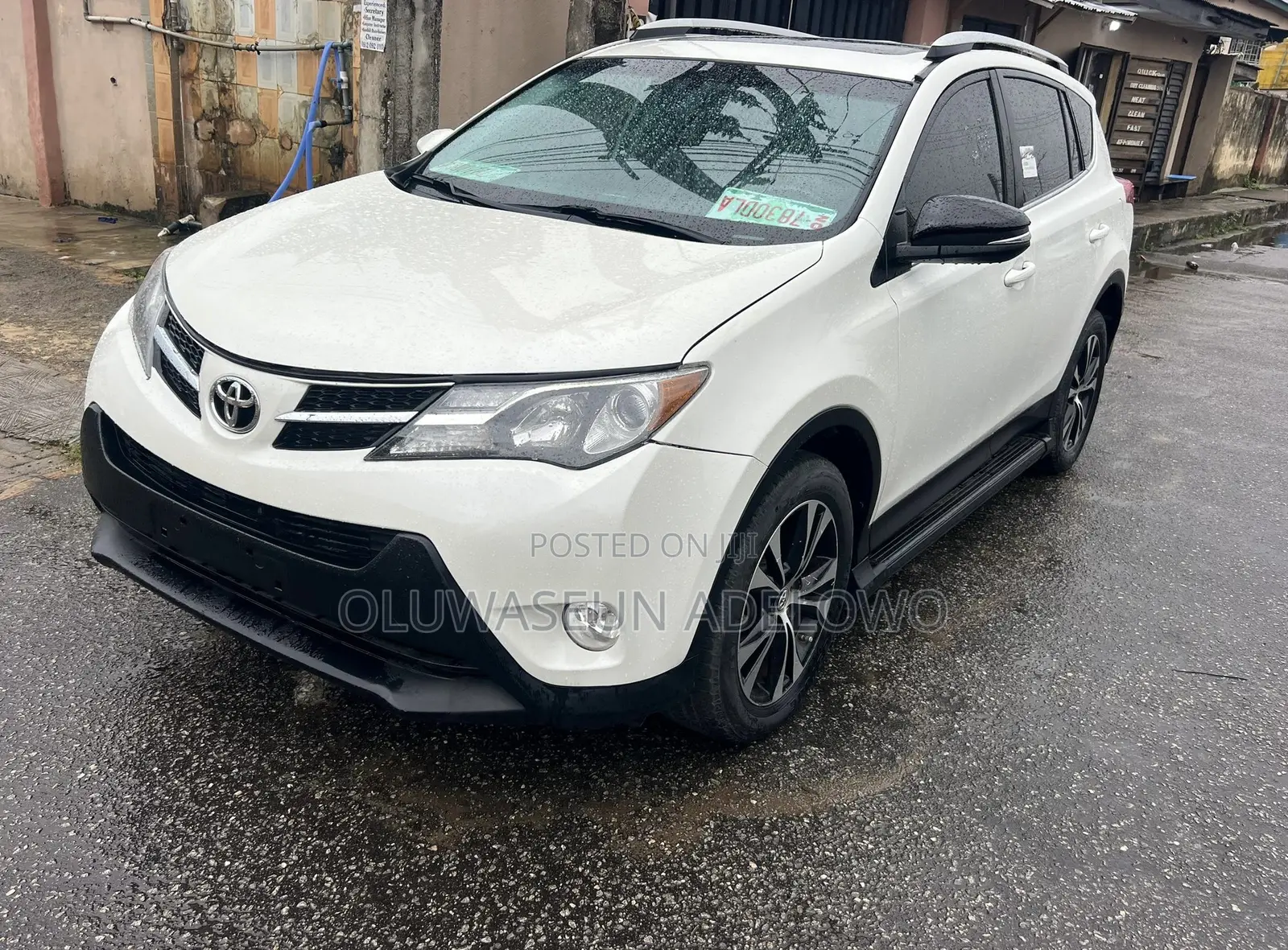 Toyota RAV4 Limited 4dr SUV (2.5L 4cyl 6A) 2015 White