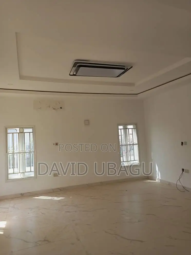 4bdrm Bungalow in Exclusive Estate, Kubwa for rent
