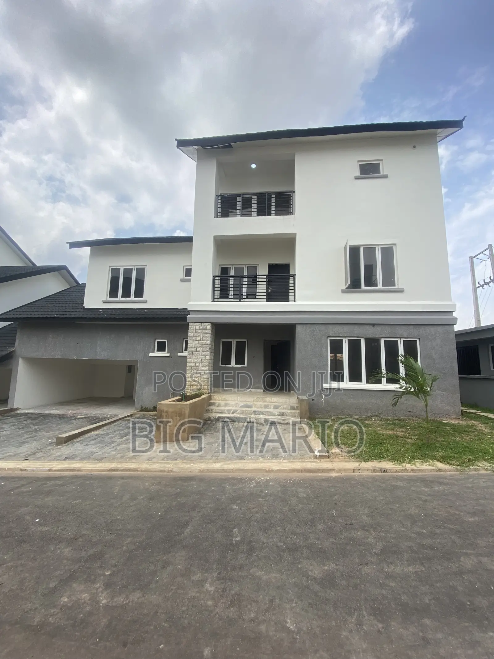 4bdrm Duplex in Asokoro Main for sale