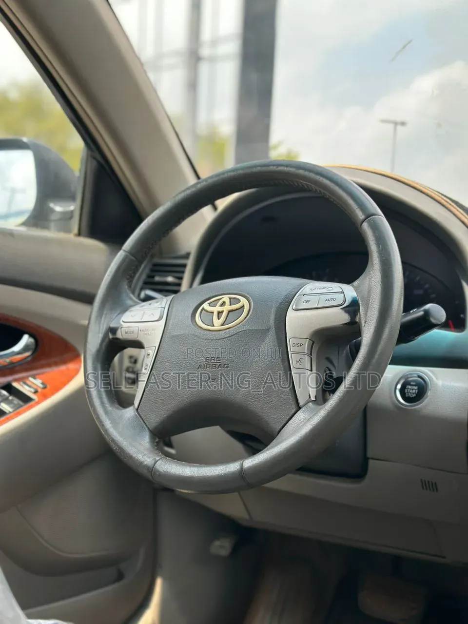 Toyota Camry 2011 Gray