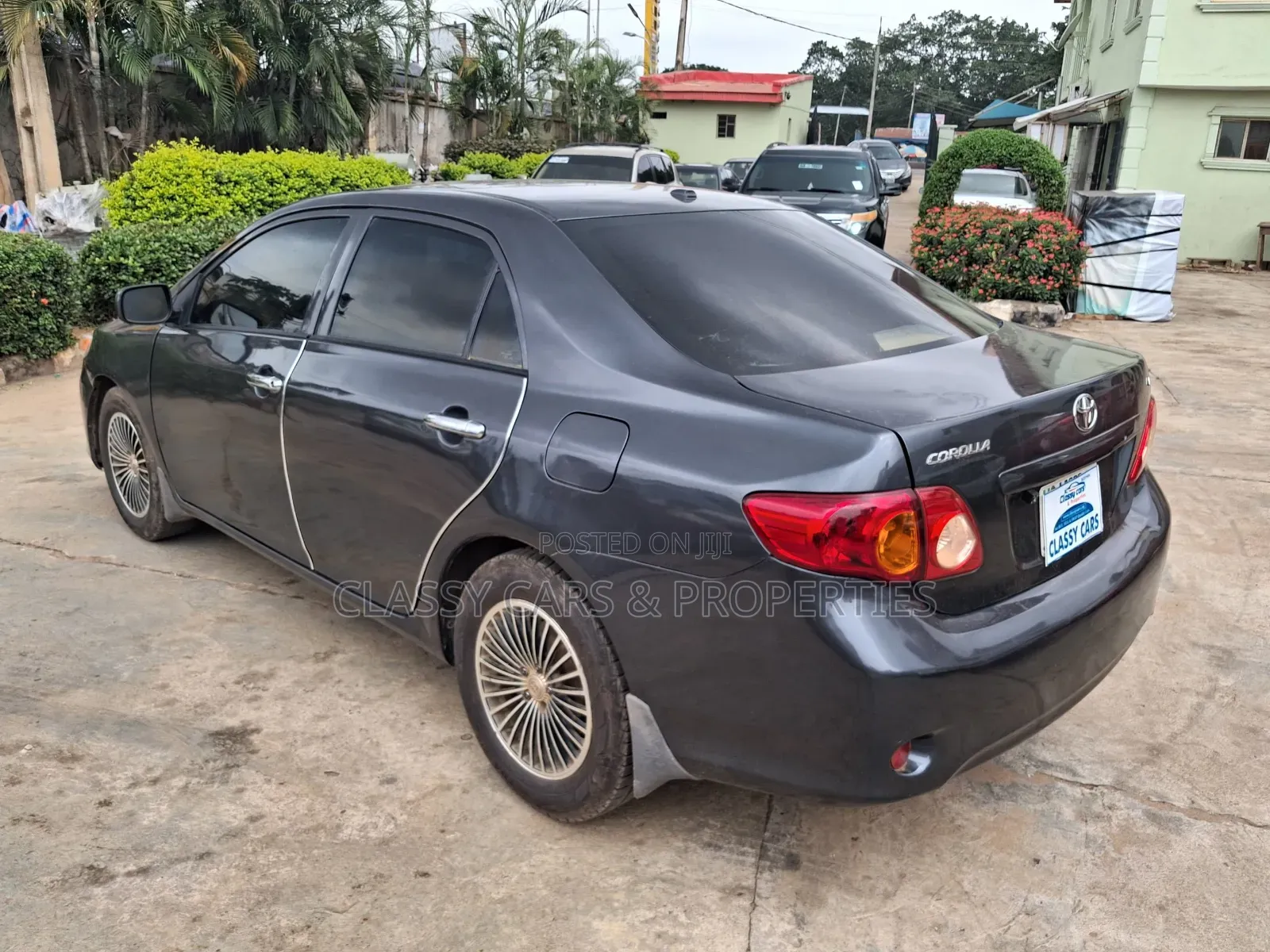 Toyota Corolla LE 4dr Sedan (1.8L 4cyl 4A) 2010 Gray
