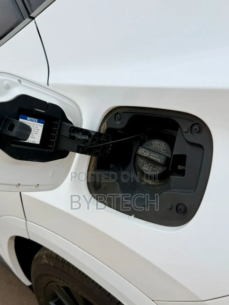 Lexus NX 2022 White