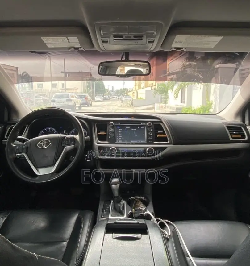 Toyota Highlander 2015 Burgundy